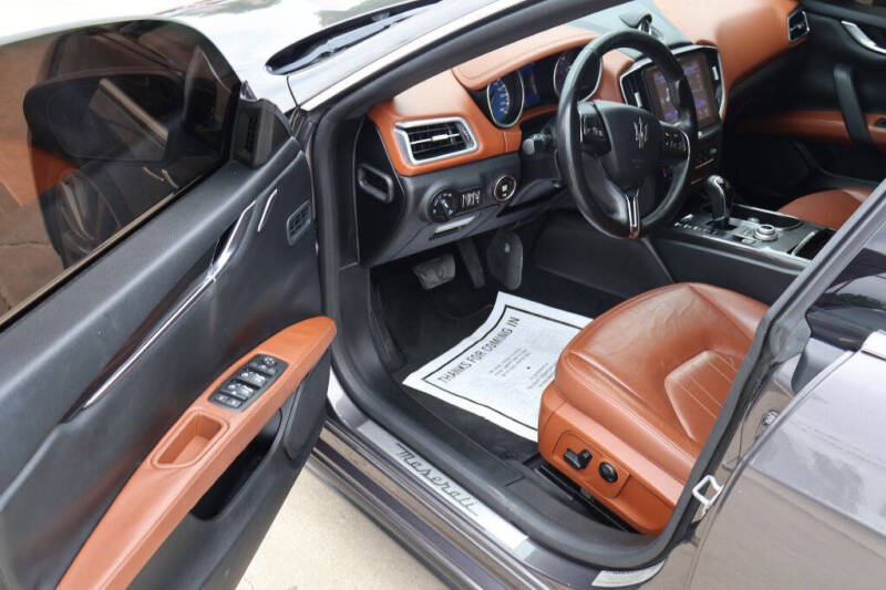 2017 Maserati Ghibli