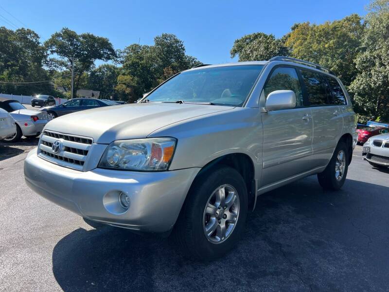 2006 Toyota Highlander for sale at SOUTH SHORE AUTO GALLERY, INC. in Abington MA
