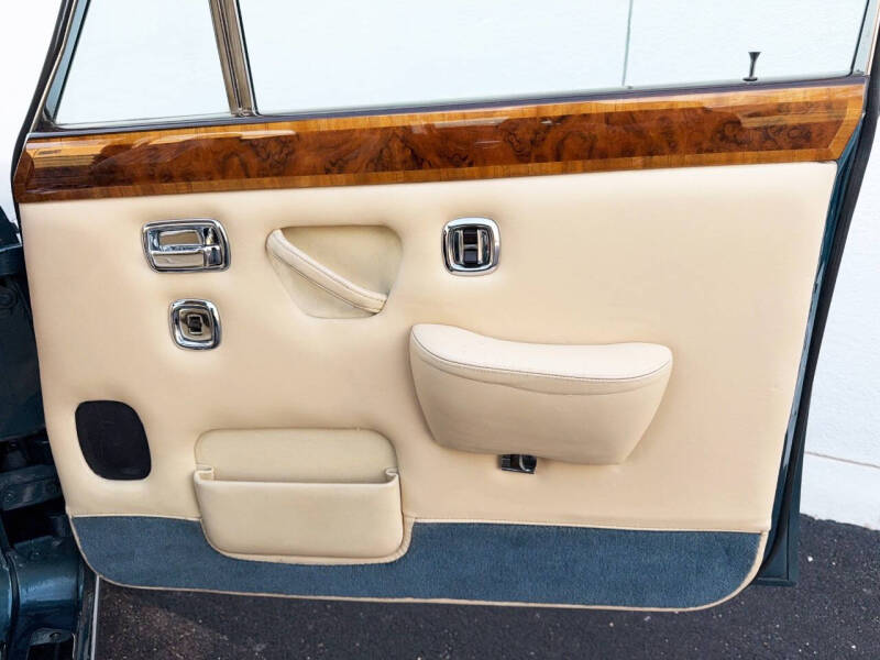 1973 Rolls-Royce Silver Shadow
