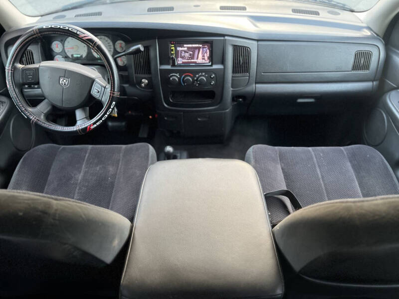 2005 Dodge Ram 2500 SLT