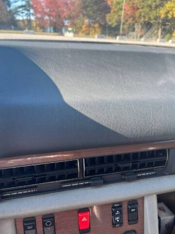 1988 Mercedes-Benz 300-Class