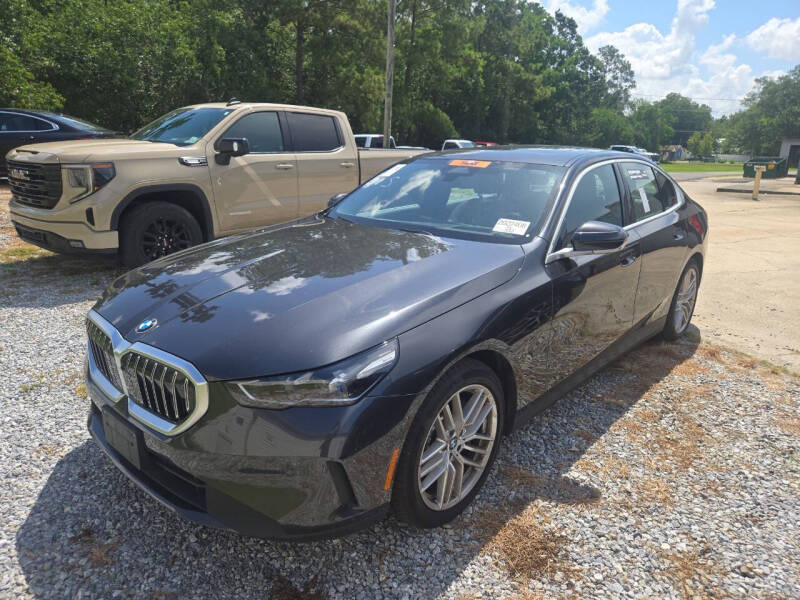 2025 BMW 5 Series 530i's photo