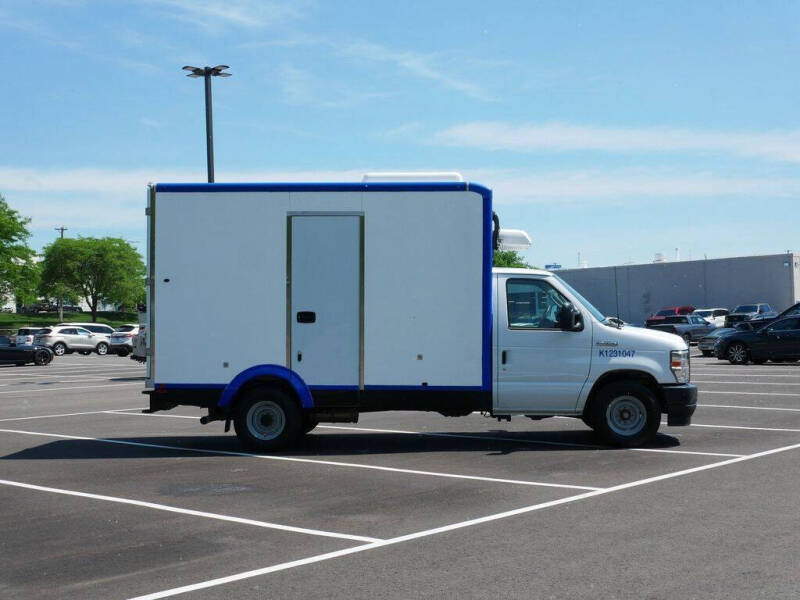2023 Ford E-Series