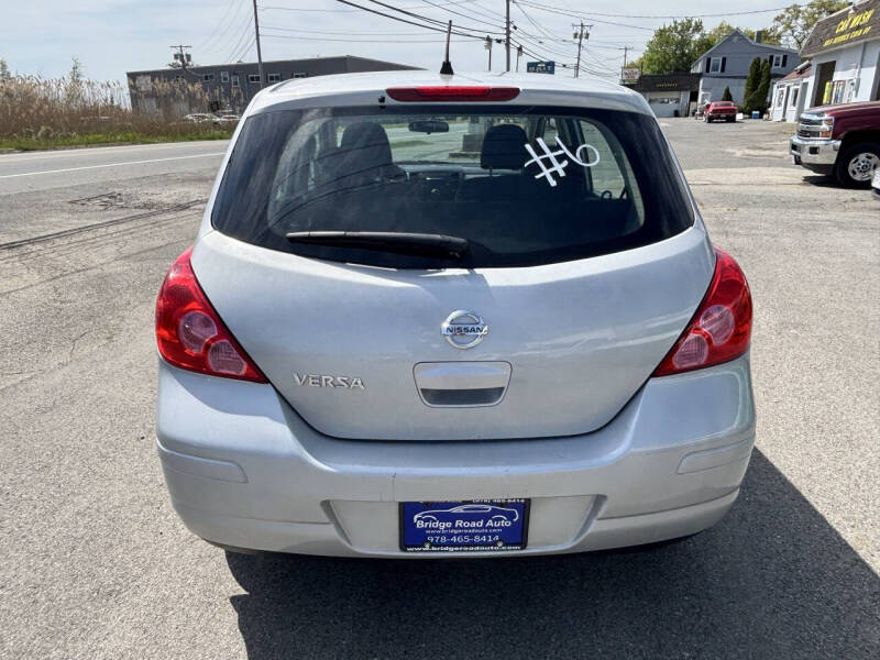 2012 Nissan Versa 1.8 S