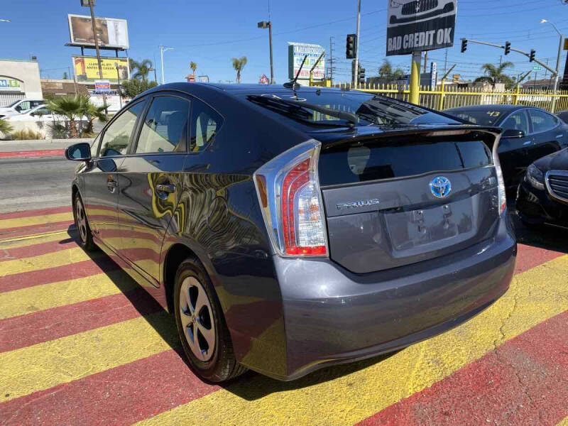 2015 Toyota Prius Three