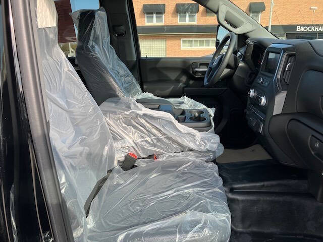 2024 GMC Sierra 2500HD Pro