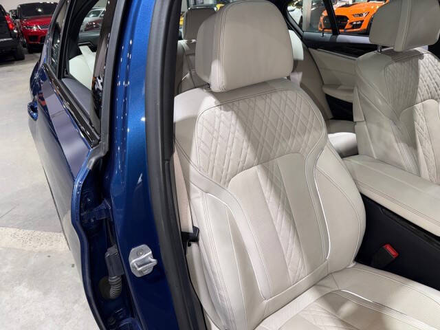 2021 BMW 5 Series M550i xDrive