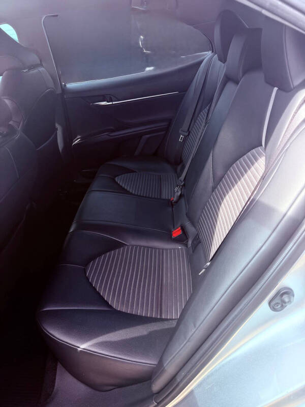 2023 Toyota Camry SE