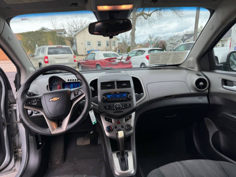 2012 Chevrolet Sonic LT