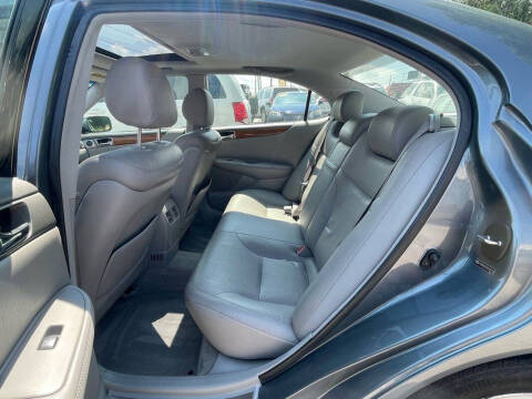 2005 Lexus ES 330