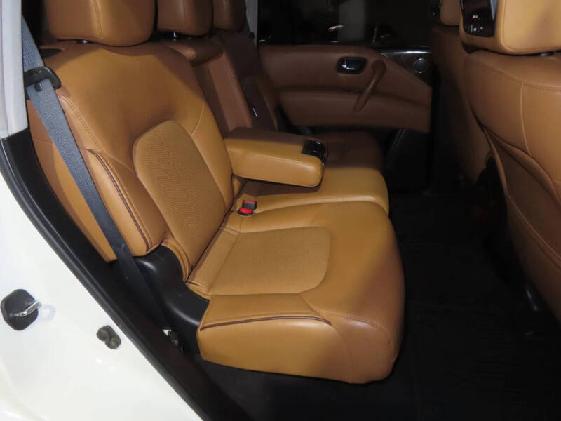 2016 Infiniti QX80