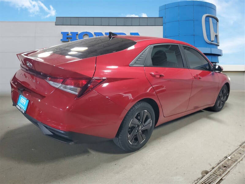 2022 Hyundai Elantra