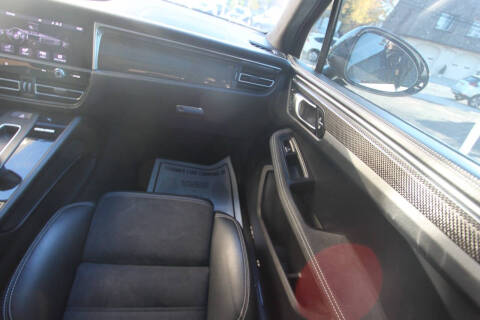 2023 Porsche Macan GTS