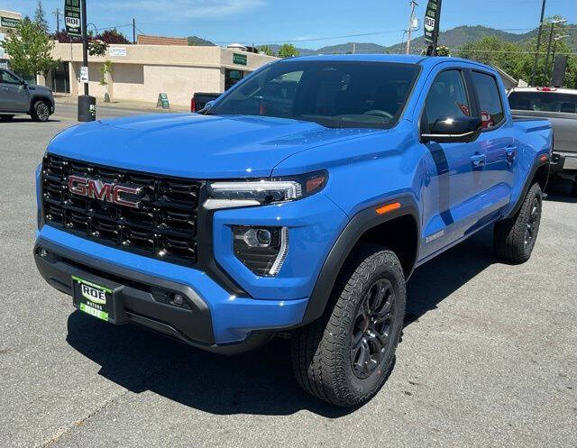 2025 GMC Canyon Elevation