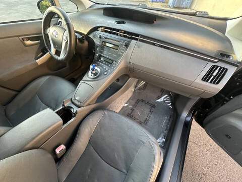 2010 Toyota Prius II