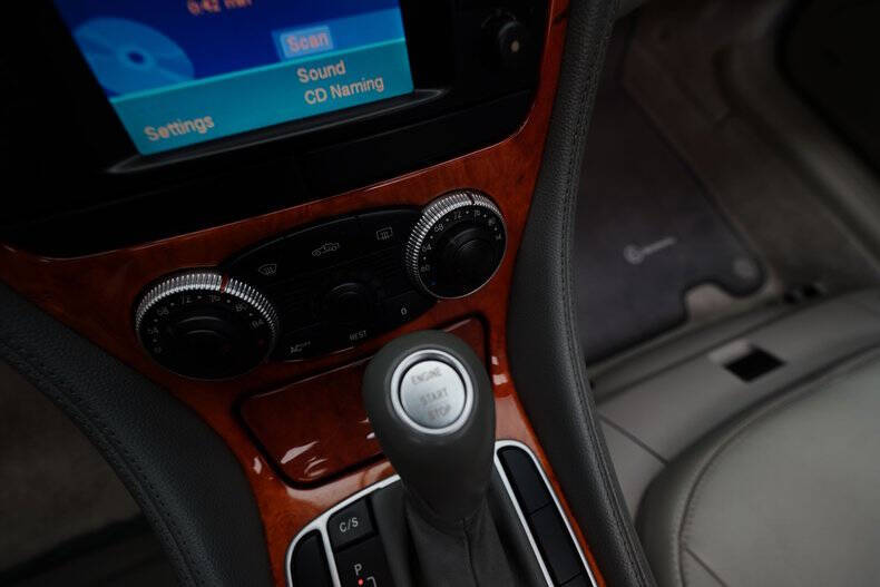 2004 Mercedes-Benz SL-Class SL 500