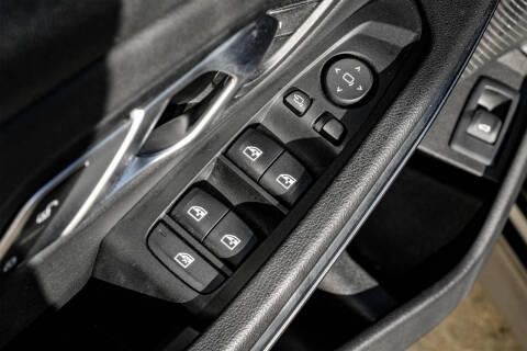 2022 BMW 3 Series 330i