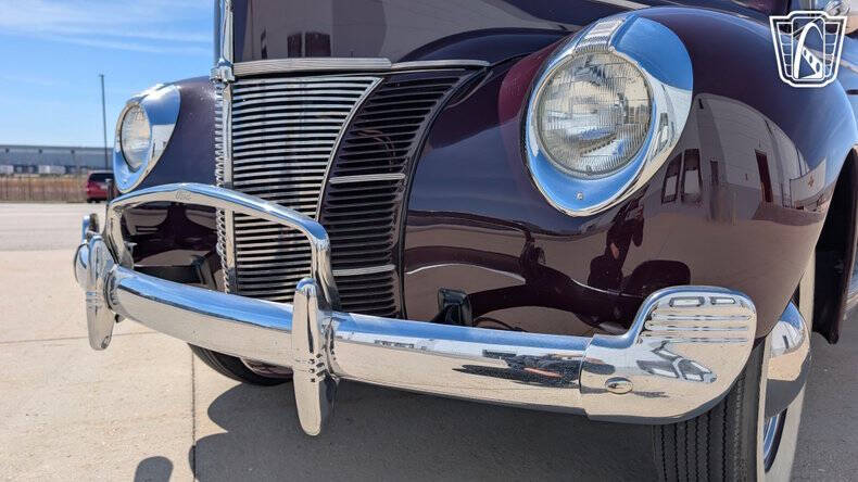 1940 Ford Deluxe