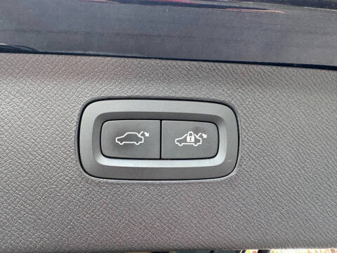 2019 Volvo XC90 T6 Inscription