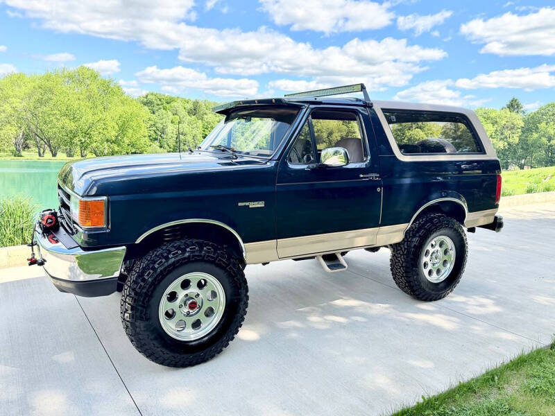 1990 Ford Bronco Eddie Bauer