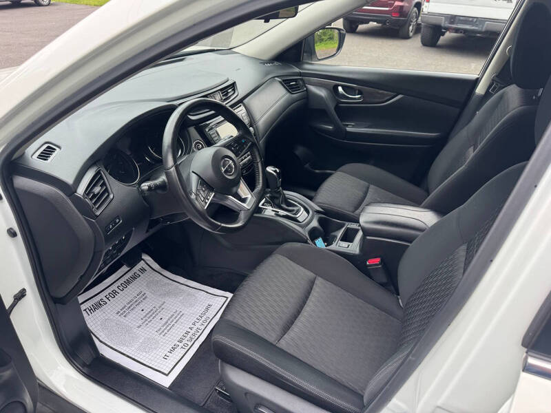 2019 Nissan Rogue SV