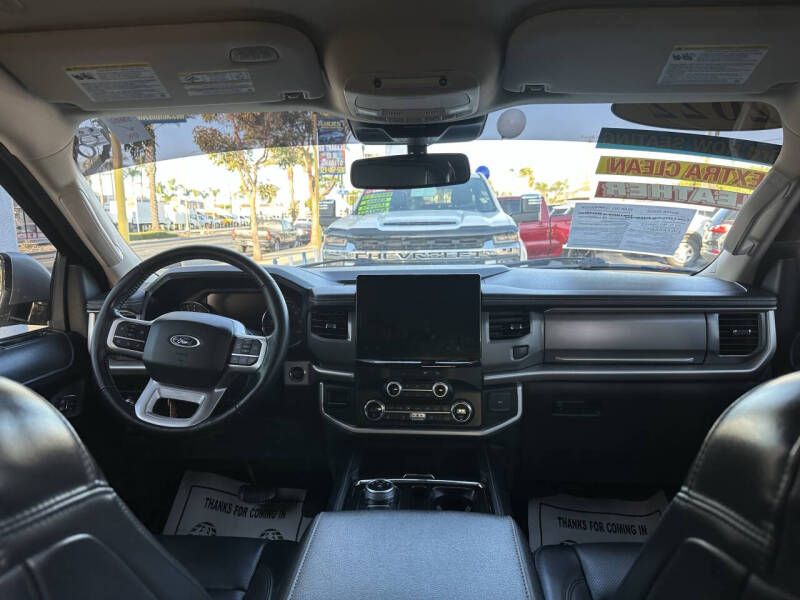 2022 Ford Expedition MAX XLT