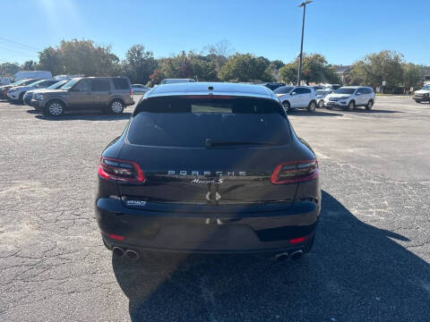 2016 Porsche Macan S