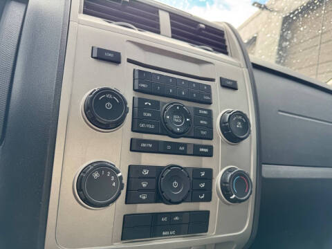 2011 Ford Escape XLT