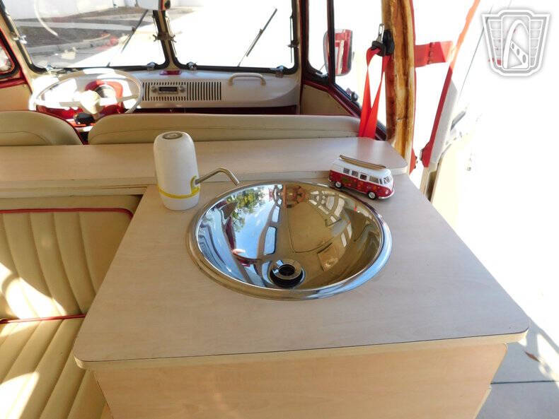 1975 Volkswagen Type 2