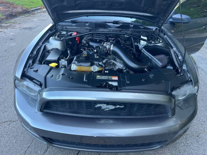 2014 Ford Mustang V6