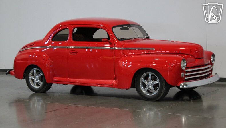 1948 Ford Deluxe