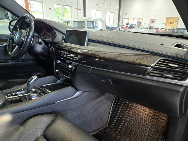 2017 BMW X6 xDrive35i