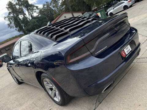 2016 Dodge Charger SXT