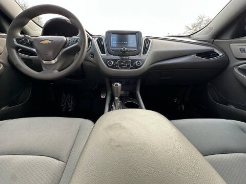 2017 Chevrolet Malibu LS