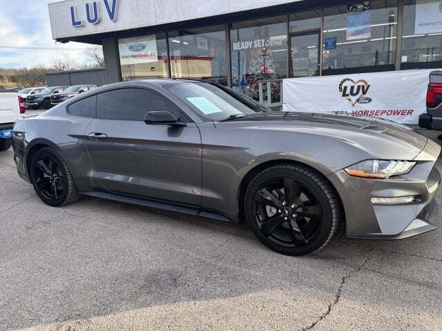 2021 Ford Mustang EcoBoost