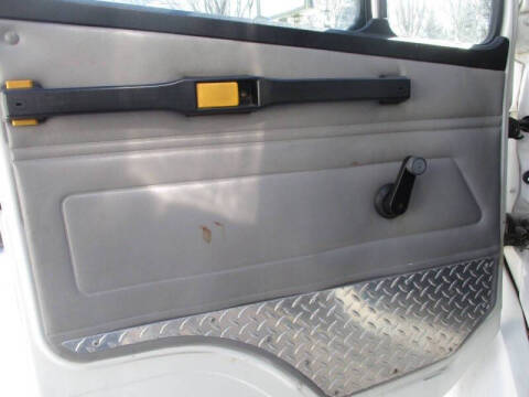 2000 Freightliner FL60