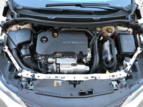2017 Chevrolet Cruze LT Auto