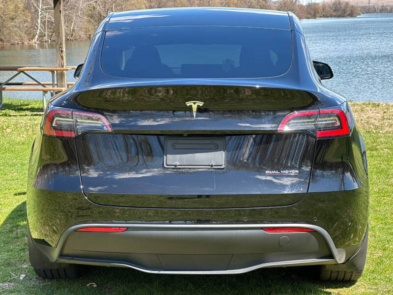 2022 Tesla Model Y Long Range