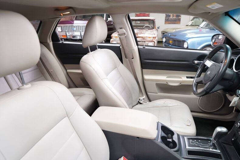 2005 Dodge Magnum RT