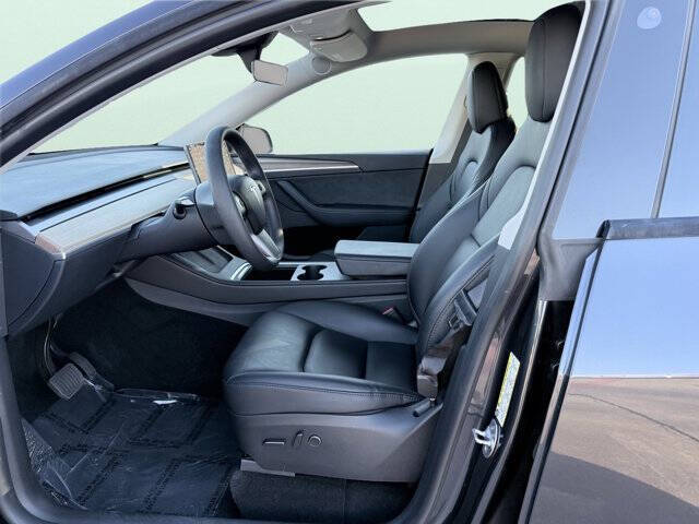 2024 Tesla Model Y Long Range