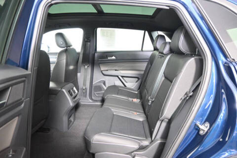 2023 Volkswagen Atlas Cross Sport V6 SEL R-Line Black 4Motion