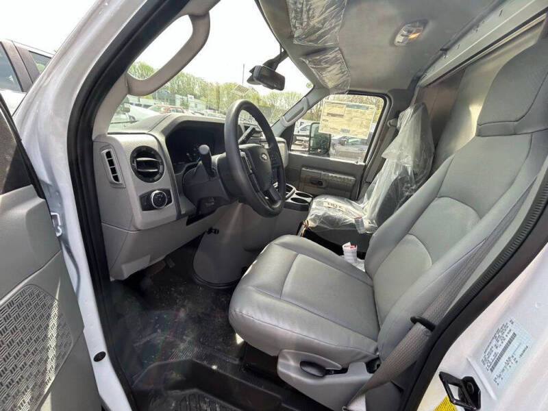 2027 Ford E-Series