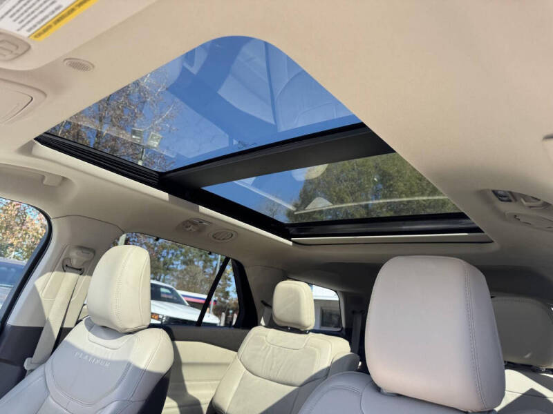 2020 Ford Explorer Platinum