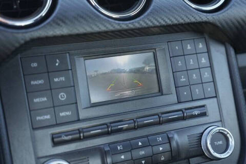 2016 Ford Mustang V6