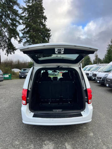 2019 Dodge Grand Caravan SE 35th Anniversary Edition