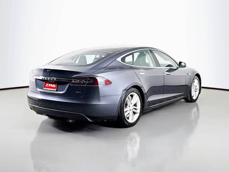 2015 Tesla Model S 70D