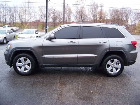 2011 Jeep Grand Cherokee for sale at C and L Auto Sales Inc. in Decatur IL