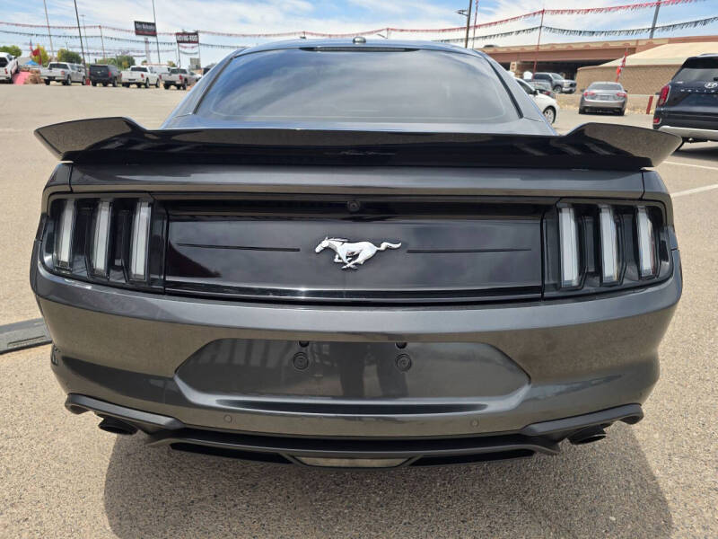 2020 Ford Mustang EcoBoost Premium