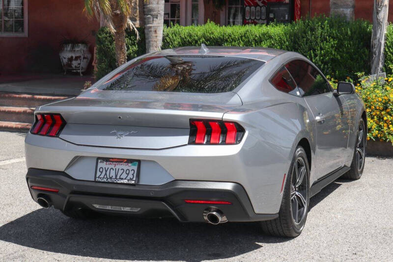 2025 Ford Mustang EcoBoost