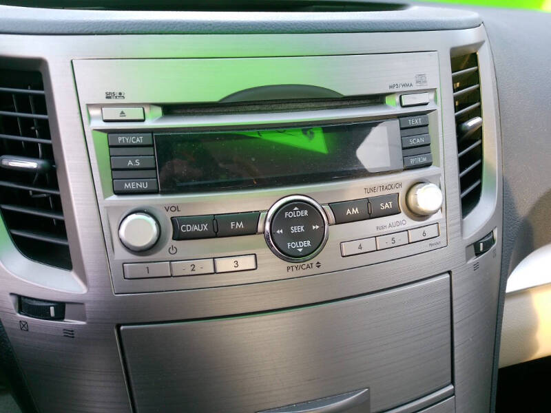 2011 Subaru Legacy 2.5i Premium